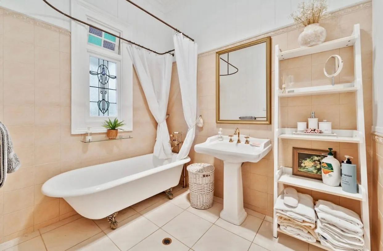 Historic Qldr 3 Bedroom Private Guest Suite, Peaceful Thornlands 0*,
